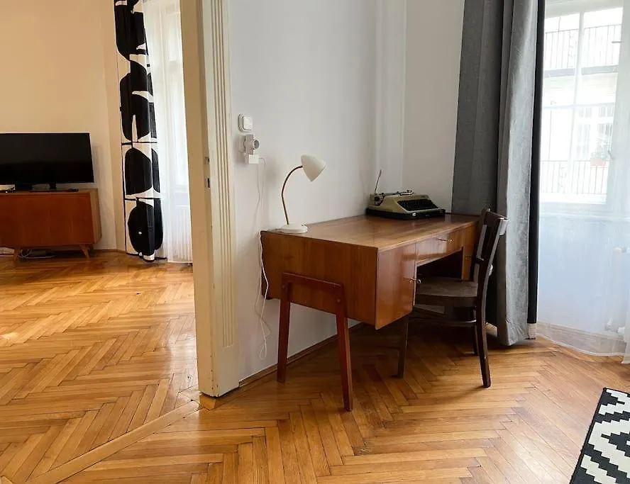 Authentic Buda Home 布达佩斯 公寓