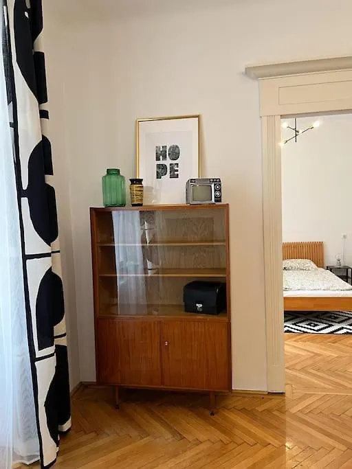 公寓 Authentic Buda Home 布达佩斯