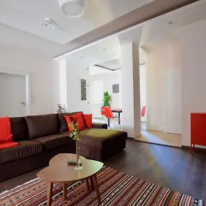 Standard By Hi5 - Close To Buda Castle Appartamento